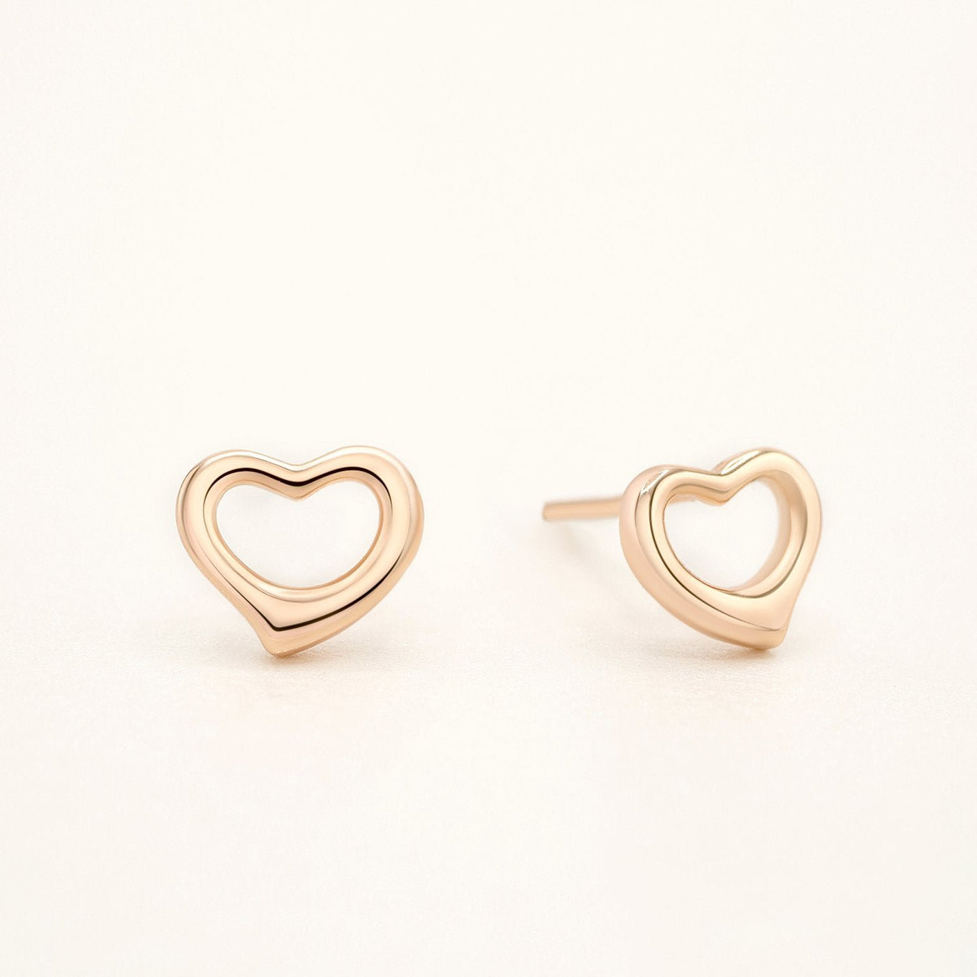 925 Sterling Silver Open Heart Stud Earrings